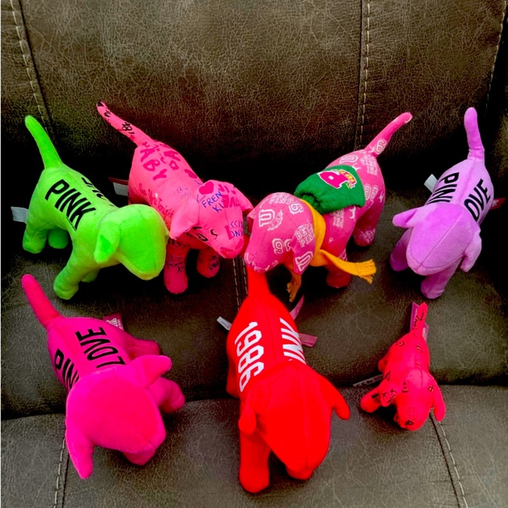 VICTORIA’S SECRET PINK STUFFED DOGS